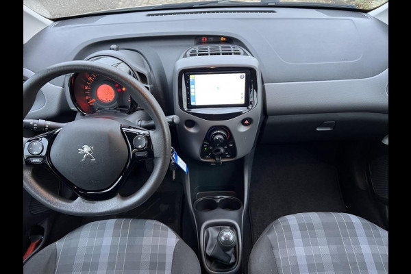 Peugeot 108 1.0 e-VTi Camera, Airconditioning, Apple CarPlay, Navigatie, Bluetooth, 1e eigenaar en Boekjes aanwezig