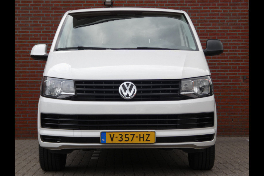 Volkswagen Transporter 2.0 TDI 150PK Airco/Trekhaak/Leer/Cruise control