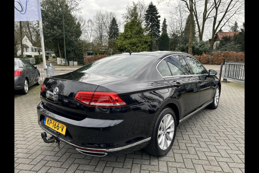 Volkswagen Passat 1.4 TSI GTE 218PK Connected Series Navi|LED|DAB|CarPlay|Trekhaak