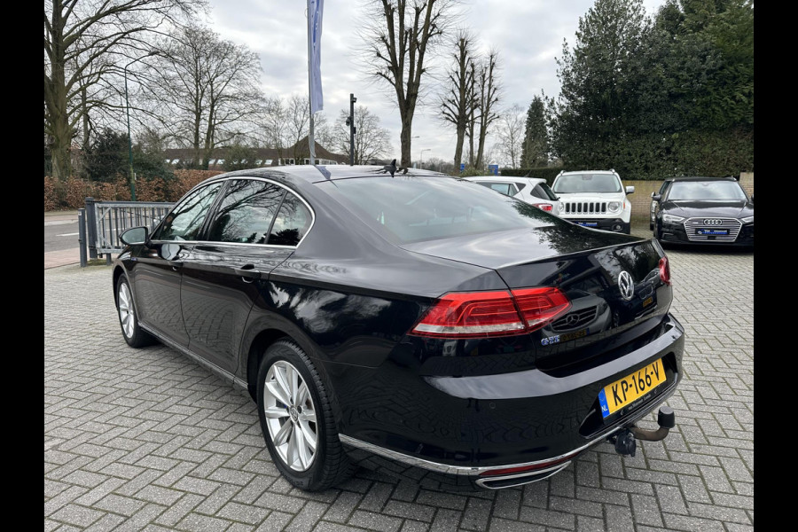 Volkswagen Passat 1.4 TSI GTE 218PK Connected Series Navi|LED|DAB|CarPlay|Trekhaak