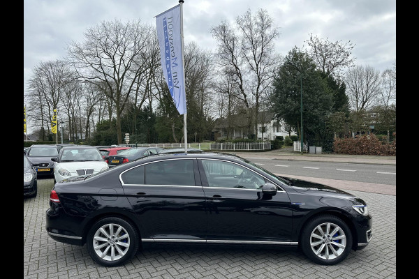 Volkswagen Passat 1.4 TSI GTE 218PK Connected Series Navi|LED|DAB|CarPlay|Trekhaak