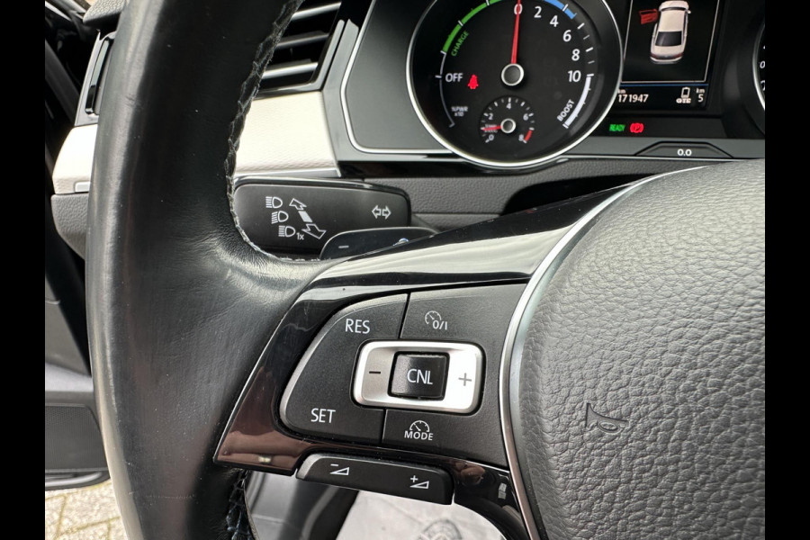 Volkswagen Passat 1.4 TSI GTE 218PK Connected Series Navi|LED|DAB|CarPlay|Trekhaak