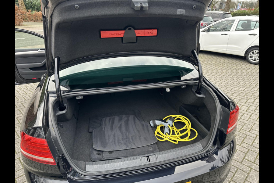 Volkswagen Passat 1.4 TSI GTE 218PK Connected Series Navi|LED|DAB|CarPlay|Trekhaak