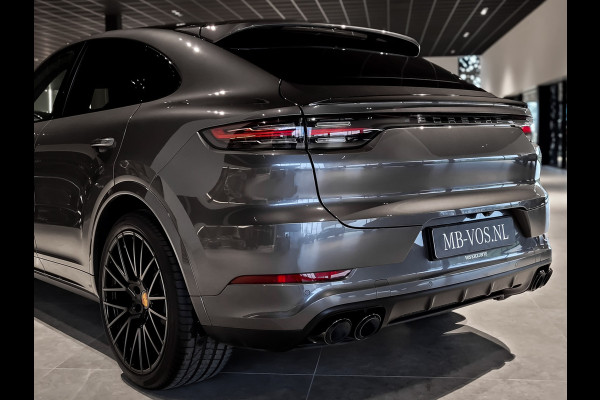 Porsche Cayenne 4.0 Turbo Coupé Sportuitlaat | 22" | Carbon | InnoDrive | PSCB Aut8