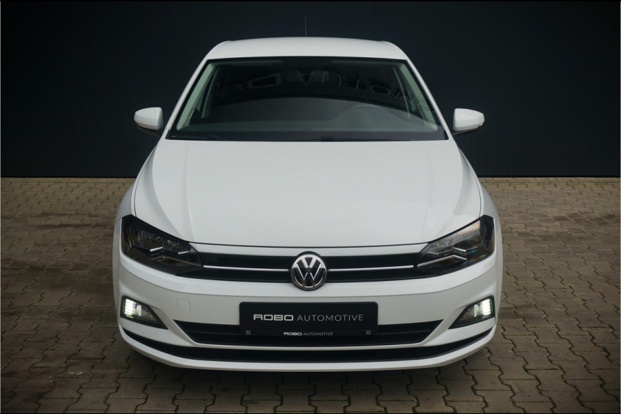 Volkswagen Polo 1.0 TSI Comfortline DSG | Navigatie | Trekhaak | NAP | Apple Carplay | Led | Adaptive Cruise | Bluetooth | App Connect | Automaat | Airco | Dealer onderhouden | Multifunctioneel stuurwiel | Geblindeerde ramen