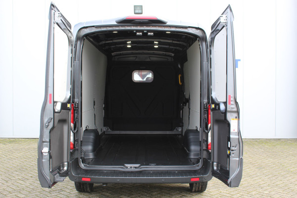 Ford Transit 350 2.0-170pk TDCI L3H2 Trend AUTOMAAT ! Net ingereden, uit voorraad leverbaar ! Volautm. airco, metallic lak, lane- en side assist, adaptive cruise, navigatie by Apple carplay/Android auto cntrl, bijrijdersbank, USB aansluiting etc.