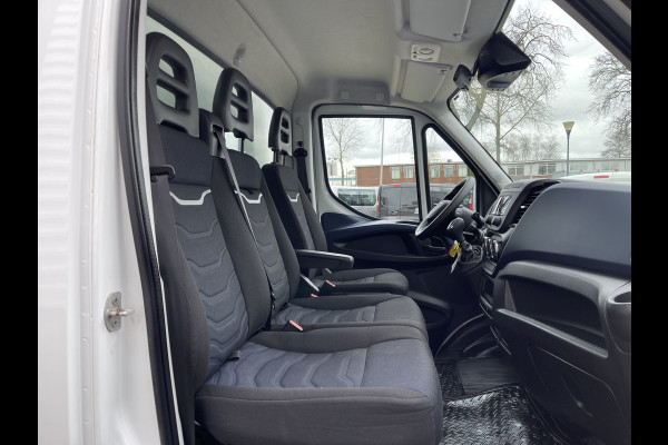 Iveco Daily 35S14H 2.3 automaat / bakwagen met Zepro ( Hiab ) laadklep / rijklaar € 30.950 ex btw / lease vanaf € 554 / cruise en climate control / standkachel / zijdeur / bijrijdersbank !