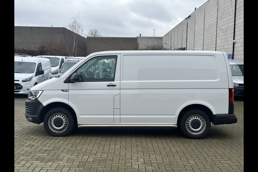 Volkswagen Transporter 2.0 TDI 102PK EURO6 L1H1 Comfortline Cruise control/navigatie systeem/airco