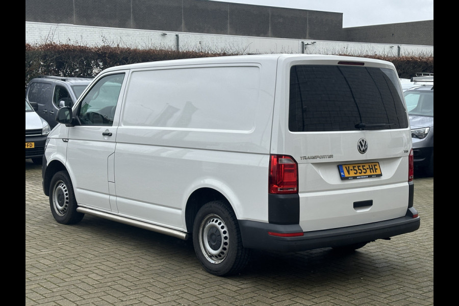 Volkswagen Transporter 2.0 TDI 102PK EURO6 L1H1 Comfortline Cruise control/navigatie systeem/airco