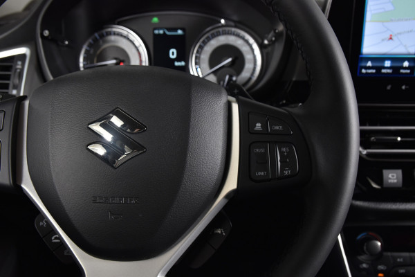 Suzuki S-Cross 1.5 100 PK Hybrid Style - Automaat | Adapt. Cruise | Stoelverwarming | 360 Camera | PDC | NAV +App. Connect | Auto. Airco | LM 17"|