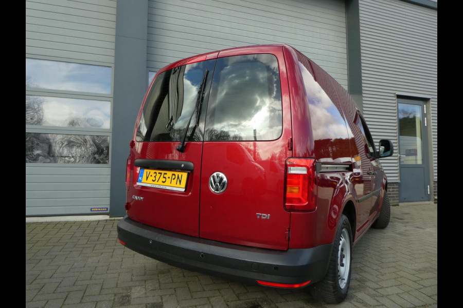 Volkswagen Caddy 2.0tdi 102pk, DSG, Automaat, 2x Schuifdeur, Airco, PDC.