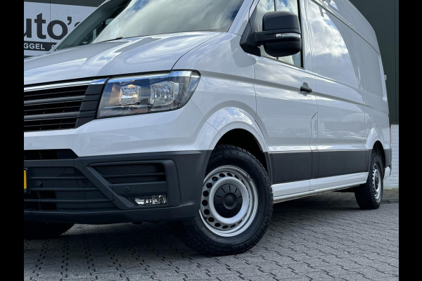 Volkswagen Crafter 30 2.0 TDI L3H3 Highline Carplay DAB Cruise Verwarmde voorruit Trekhaak Lat om Lat