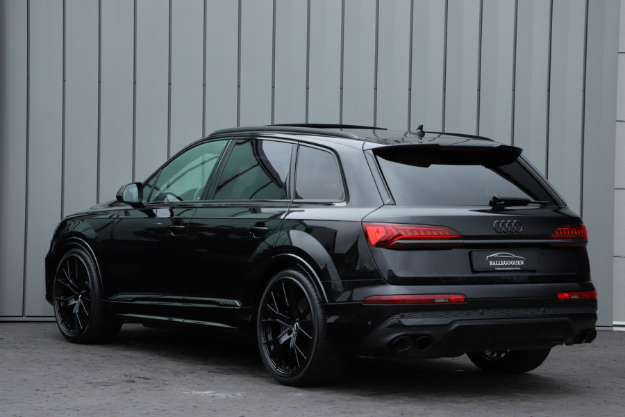 Audi SQ7 4.0 TFSI 507PK Quattro | B&O | 4W-Sturing | Keramische-remmen | Carbon | Lucht-vering | Sfeerverlichting | Matrix-led | Panorama