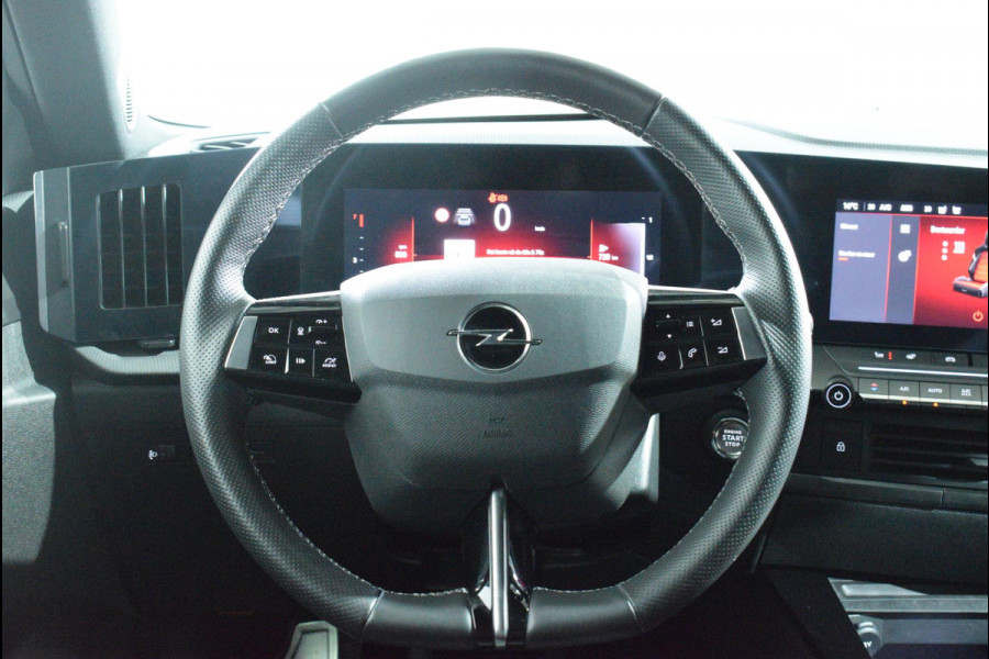 Opel Astra 1.2 GS Line | 130 pk | ALCANTARA SPORTSTOELEN | STOEL EN STUURVERWARMING | CAMERA MET PARKEERSENSOREN | 14.821 km