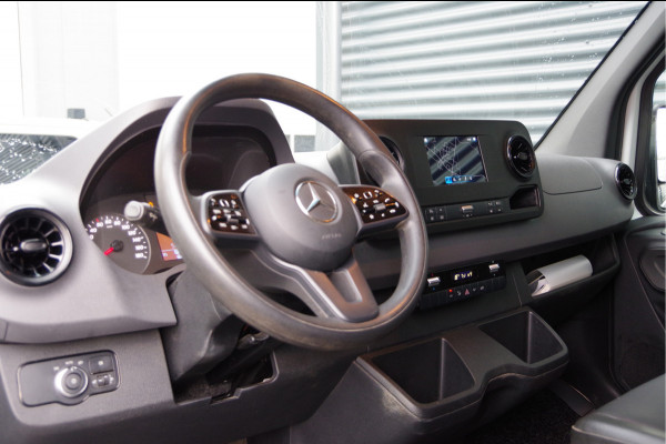 Mercedes-Benz Sprinter 519 3.0 CDI V6 L2H2 3.5T TREKHAAK, LEDER, DUBBEL LUCHT, CAMERA, NAVI, CRUISE, CLIMA