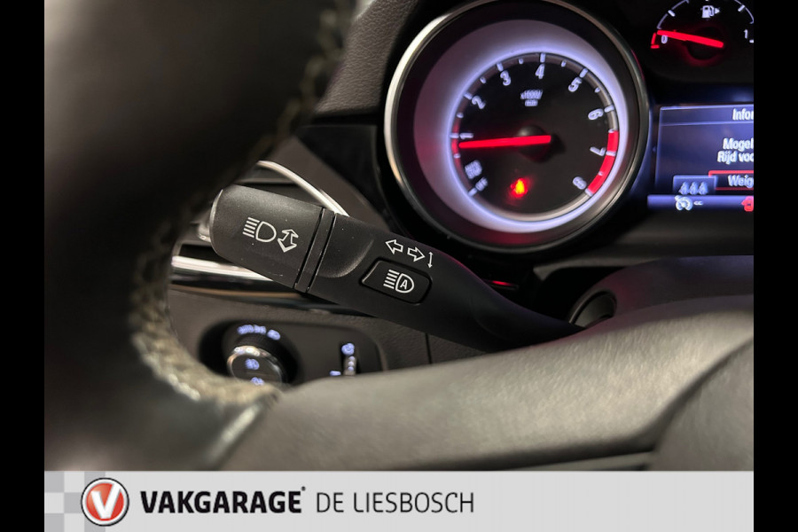 Opel Astra Sports Tourer 1.4 Innovation/Leder/stoel en stuurverwarming/trekhaak/maximaal trekgewicht 1400kg