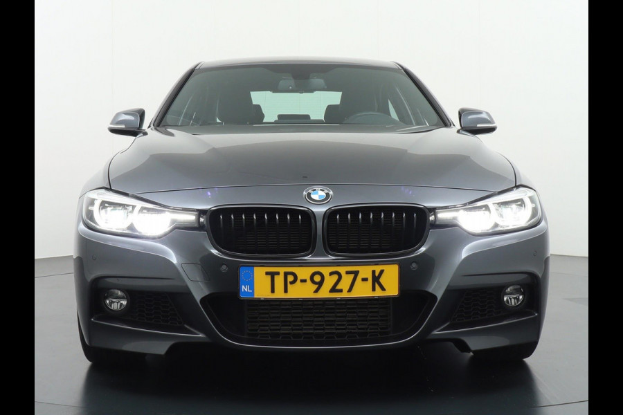 BMW 3 Serie 318i M Sport Edition Automaat ORG. NL. NAP KM. | LEDER | DIRECT LEVERBAAR