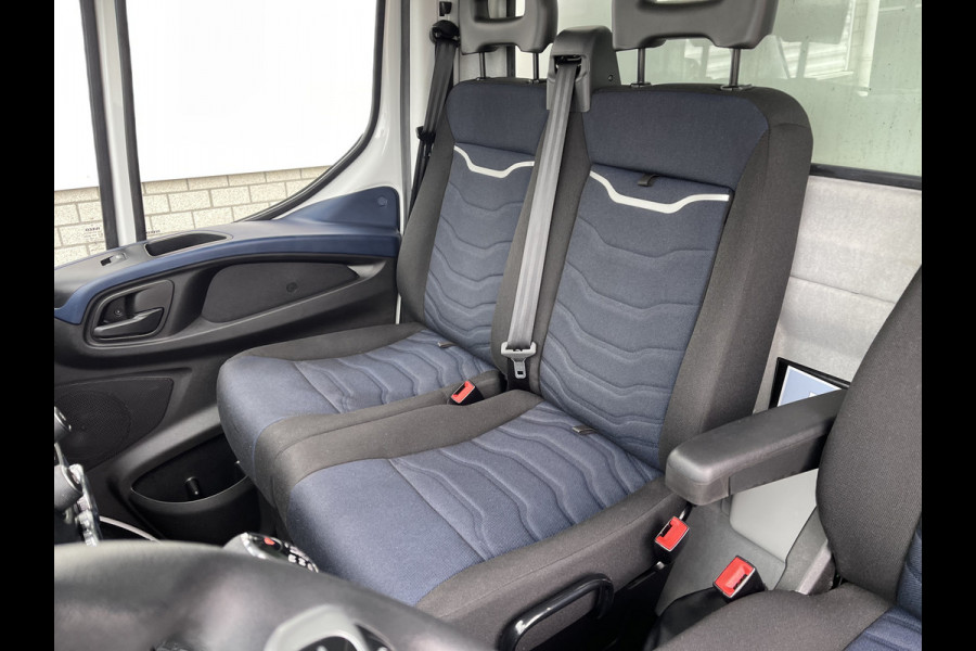 Iveco Daily 35S14 Himatic automaat / bakwagen met laadklep / vaste prijs rijklaar € 30.950 ex btw / lease vanaf € 554 / cruise en climate control / standkachel / stoelverwarming !