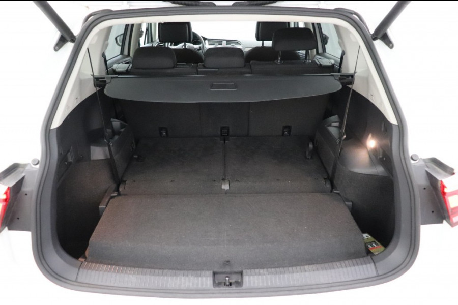 Volkswagen Tiguan Allspace 1.5 TSI Comfort Business 7 Persoons - Navi, Clima