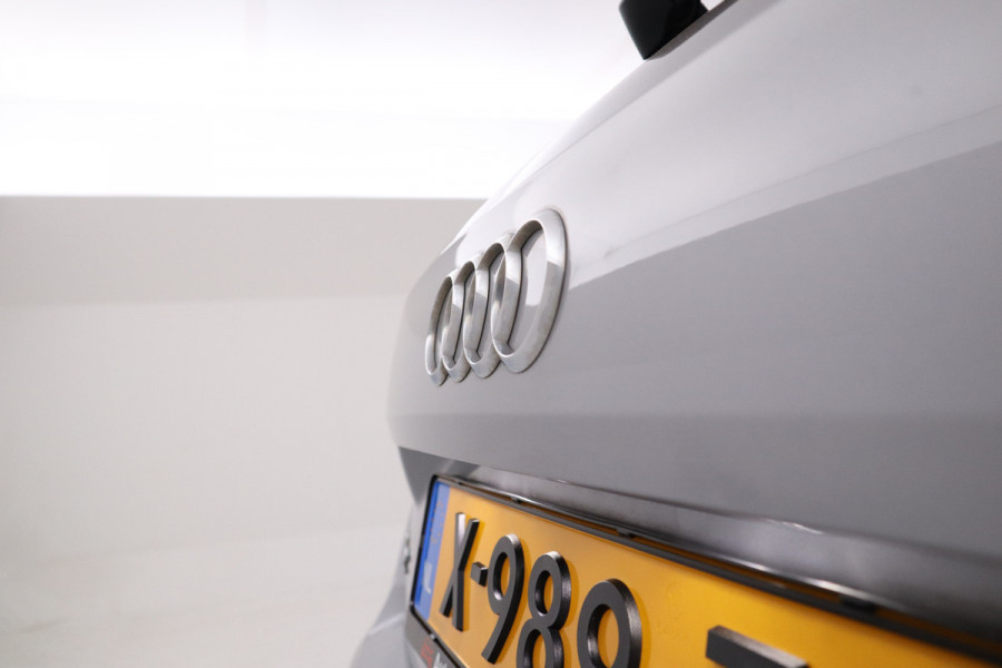 Audi Q2 1.0 TFSI Design Navigatie, Lmv, Climate,