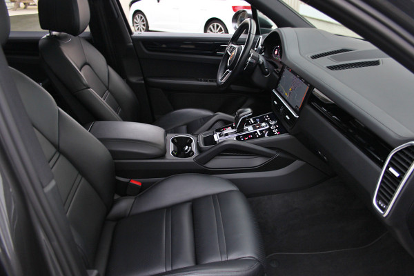 Porsche Cayenne 3.0 BTW | Pano | 22 inch | Bose | Camera | Softclose