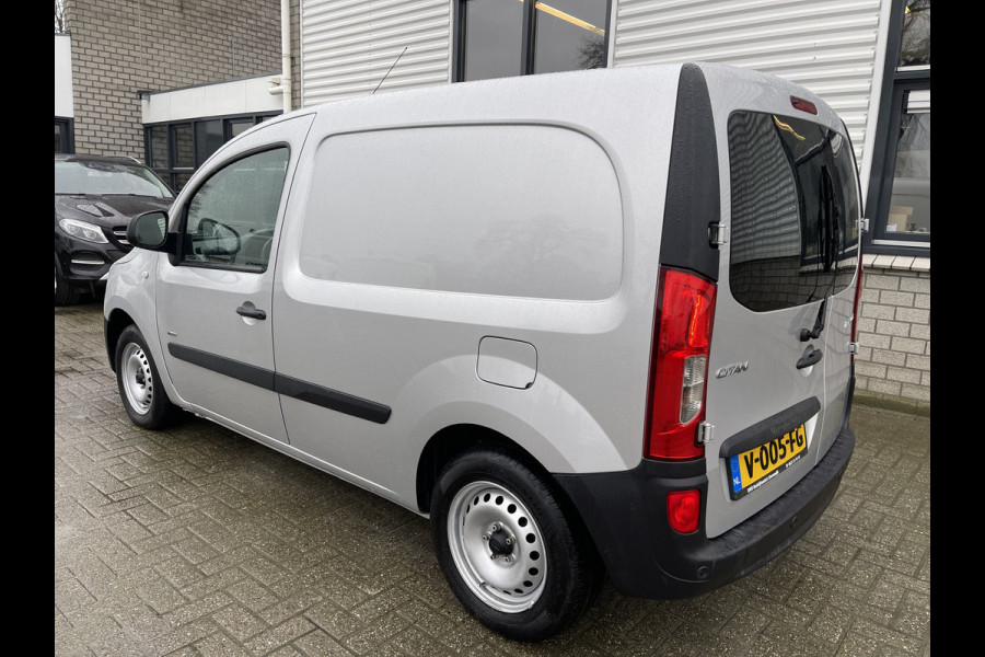 Mercedes-Benz Citan 108 CDI BlueEFFICIENCY Business Professional / vaste prijs rijklaar € 10.950 ex btw / lease vanaf € 200 / airco / ramen rondom / zilver metallic / pdc achter !