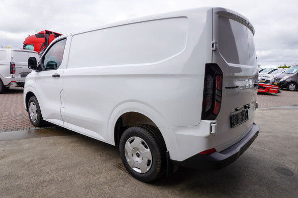 Ford Transit Custom 300S 2.0 TDCI 136PK L1H1 Trend NIEUW MODEL 2024 Nr. V136 | Airco | Cruise | Camera | Apple CP & Android Auto