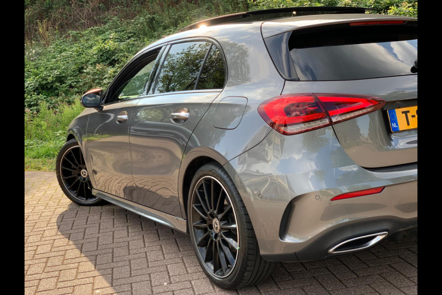 Mercedes-Benz A-Klasse A200 AMG ! PANO SFEER BOMVOL TOPSTAAT !