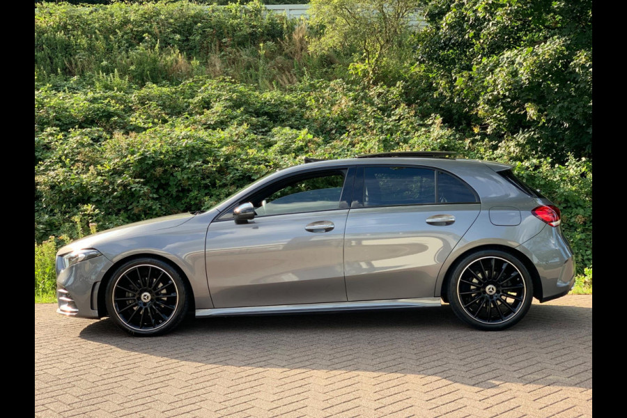 Mercedes-Benz A-Klasse A200 AMG ! PANO SFEER BOMVOL TOPSTAAT !