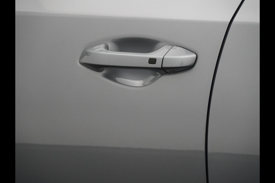 Kia Ceed Sportswagon 1.5 T-GDi GT-Line Automaat (Rijdende demo) - Automaat - Panorama dak - Stoel en stuurwiel verwarming - Android Auto/Apple CarPlay - Electrische achterklep - Fabrieksgarantie tot 02-2029