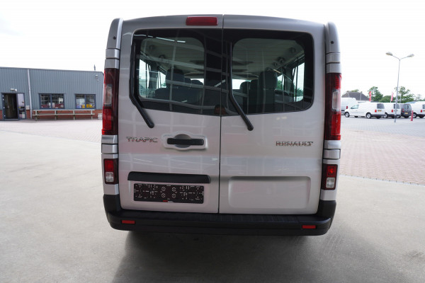 Renault Trafic Passenger dCi 95PK L2 Grand Expression Energy 8/9 Persoons Nr. V194 | Airco | Cruise | Navi