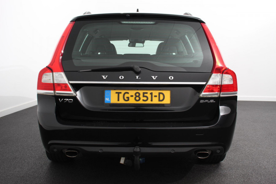 Volvo V70 2.0 T5 Automaat Dynamic Edition CNG | Navigatie | Trekhaak | Lederen Bekleding | Elektrische Achterklep | Lane Assist |