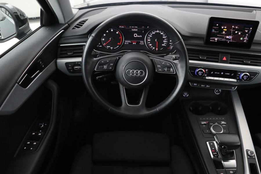 Audi A4 35 TFSI Sport | Full LED | Trekhaak | Navigatie | Sportstoelen | Climate control | PDC | Cruise control | Bluetooth