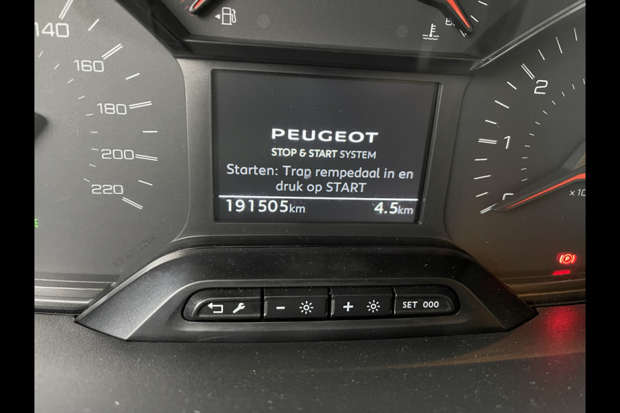 Peugeot Partner 1.5 BlueHDI automaat Asphalt / vaste prijs rijklaar € 15.450 ex btw / lease vanaf € 283 / dubbel schuifdeur / lichtemetalen velgen / airco / cruise / camera / trekhaak !