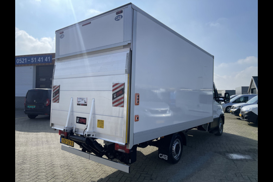 Iveco Daily 35S14 Himatic 8 traps automaat / bakwagen met laadklep / rijklaar € 30.950 ex btw / lease vanaf € 554 / cruise en climate control / standkachel en stoelverwarming