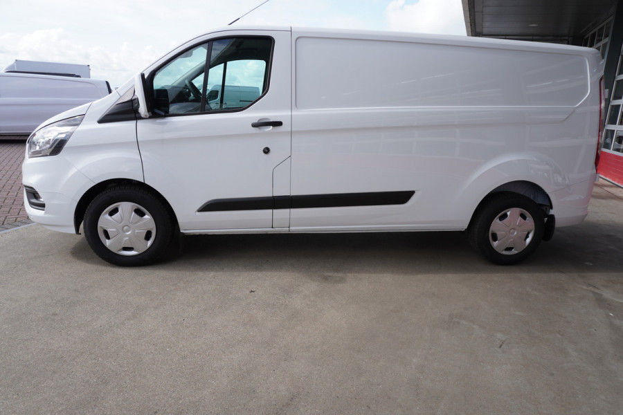 Ford Transit Custom 340L 2.0 TDCI 130PK L2H1 Trend Automaat Nr. V108 | Airco | Cruise | Camera | Apple CP & Android Auto