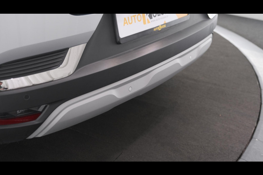 Renault Captur Mild Hybrid 140 EDC Techno | Camera | Navigatie | Apple Carplay | Parkeersensoren