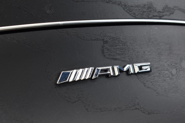 Mercedes-Benz C-Klasse 200 AMG Line Pano Ambiance Facelift