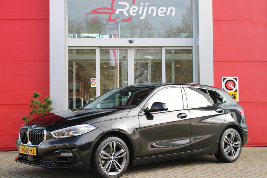 BMW 1-serie 118i 140PK AUTOMAAT EXECUTIVE | NAVIGATIE | LED KOPLAMPEN | KEYLESS ENTRY | CLIMA CONTROL | LICHTMETALEN VELGEN 17" | PARKEERSENSOREN VOOR EN ACHTER | COMFORT STOELEN | APPLE CARPLAY/ANDROID AUTO | DIGITALE COCKPIT |