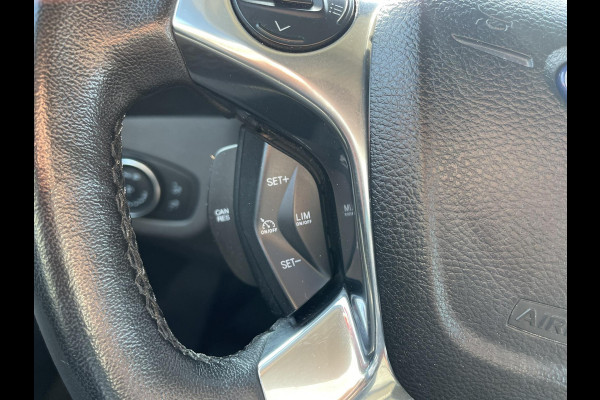 Ford Transit Connect 1.5 EcoBlue L1 Trend 120pk Automaat | Navigatie | Achteruitrijcamera | Trekhaak | 3 zits