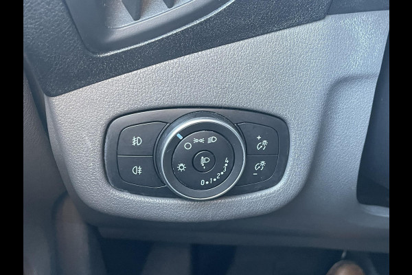 Ford Transit Connect 1.5 EcoBlue L1 Trend 120pk Automaat | Navigatie | Achteruitrijcamera | Trekhaak | 3 zits