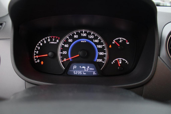 Hyundai i10 1.2i 4 cilinder navigatie pdc Bovag garantie