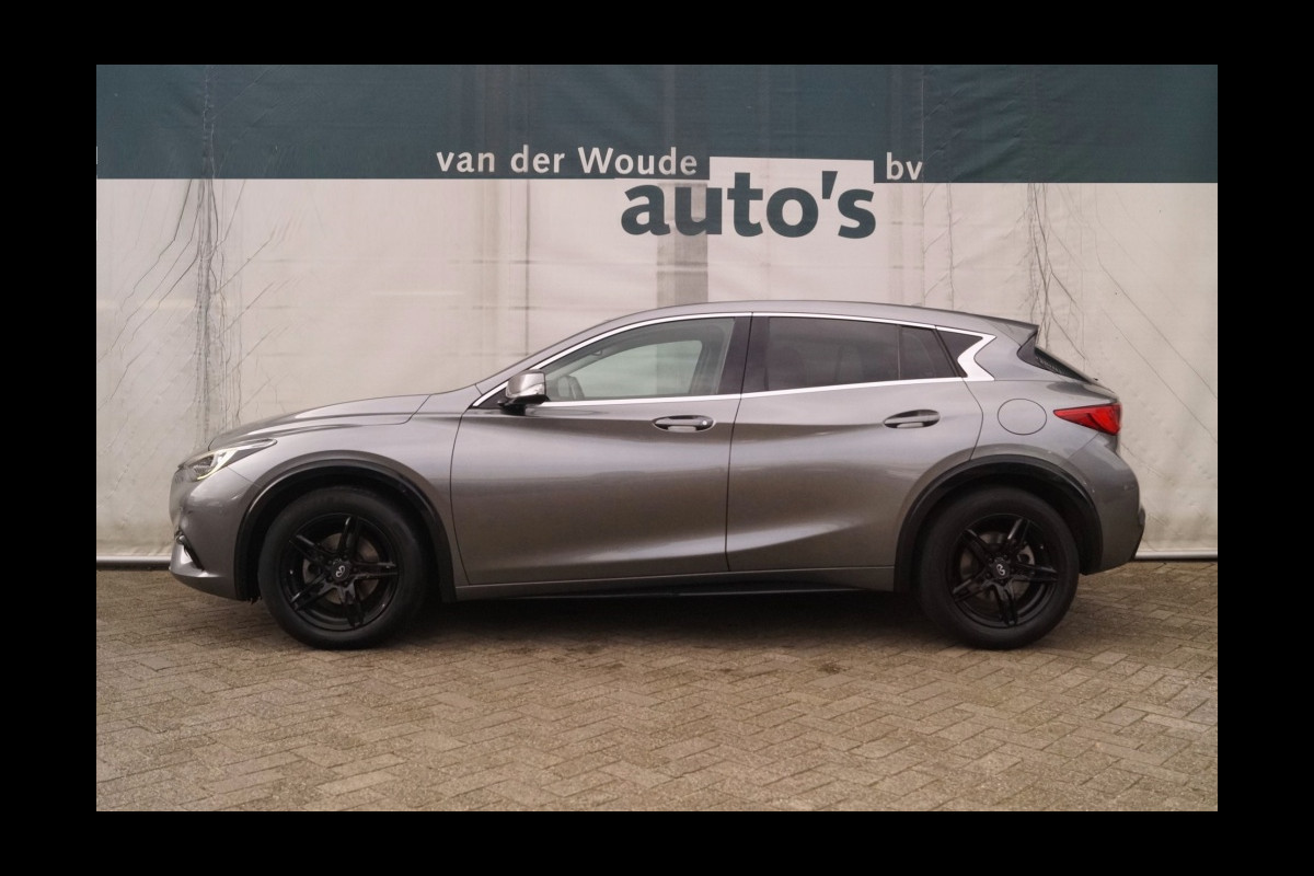 Infiniti Q30 1.5D Business Edition -NAVI-LEER-ECC-PDC-CRUISE-