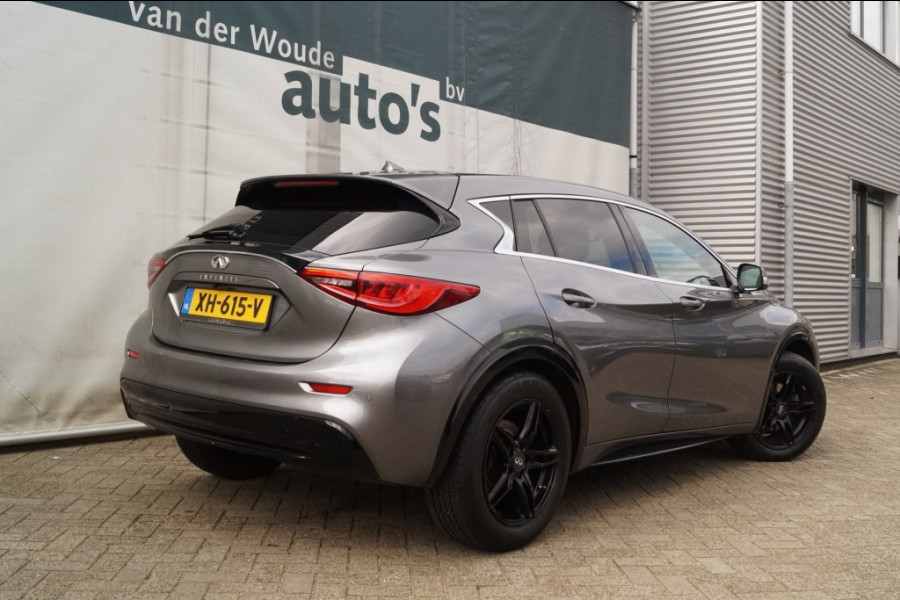 Infiniti Q30 1.5D Business Edition -NAVI-LEER-ECC-PDC-CRUISE-