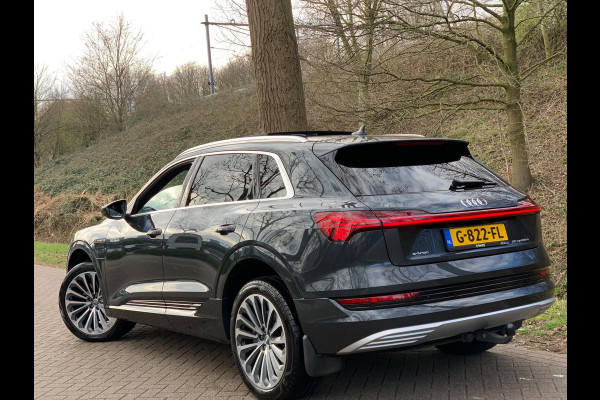 Audi e-tron E-tron 55 quattro advanced VOL OPTIE INC. BTW !