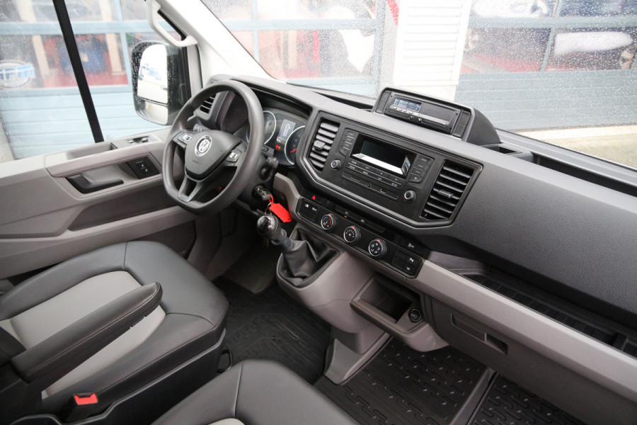 Volkswagen Crafter 50 2.0 TDI 177PK | L2H2 | 3t trekgewicht | Omvormer | Cruise | Airco..