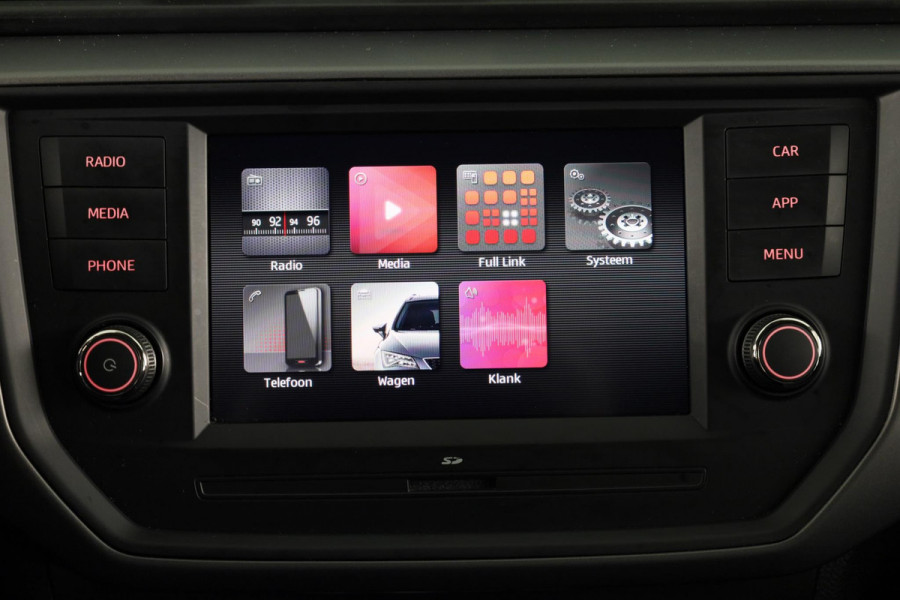 Seat Ibiza 1.0 TSI Style 96 pk | Navigatie via App | Parkeersensoren achter | Cruise control | Autom. airco