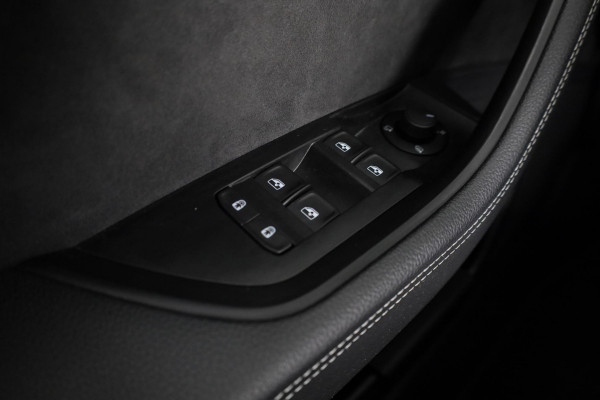 Škoda Superb Combi 1.5 TSI ACT Sportline Business 150 pk DSG| Panoramadak | Navigatie | Parkeersensoren | Achteruitrijcamera | Adaptieve cruise control