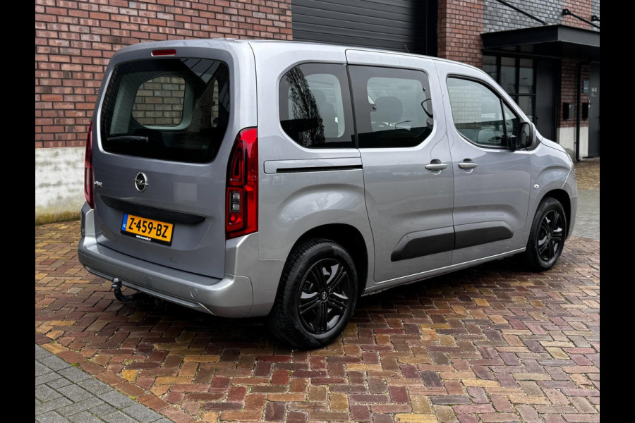 Opel Combo Tour 1.2 Turbo L1H1 Edition / 110 PK / Trekhaak / Navigatie / Climate Control / Cruise Control