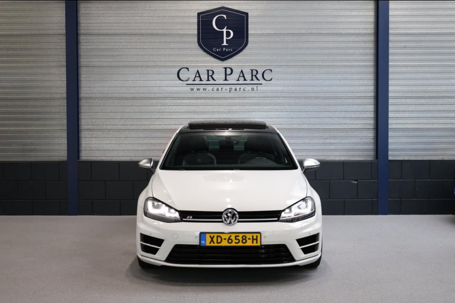 Volkswagen Golf 2.0 TSI R 4Motion LED/PANORAMADAK/LEER+S.VERWARMING/CAM/19" LMV/CRUISE/ECC/12 MDN GARANTIE!